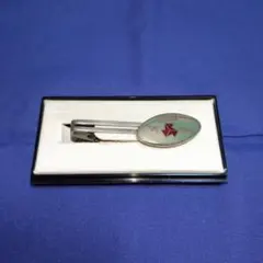 Item thumbnail for item d50b2cc4-f5f4-4872-9c7d-7be1fba6ffff