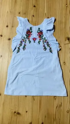 ZARA花柄刺繍 ノースリーブ チュニックのサムネイル