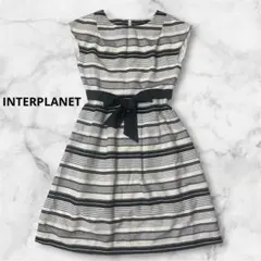 INTERPLANET ボーダー ノースリーブワンピース インタープラネットのサムネイル