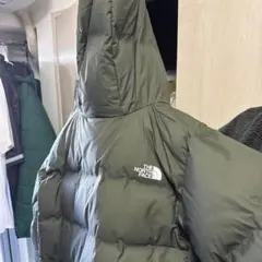 THE NORTH FACE フード付きダウンジャケット