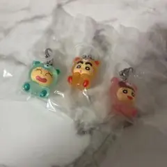 クレヨンしんちゃん めじるしアクセサリー みんなでくまパジャマ