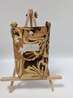 ハワイアン柄 スマホポーチ　ハンドメイド(•ө•)♡夏にピッタリ