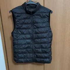 ユニクロダウンベスト