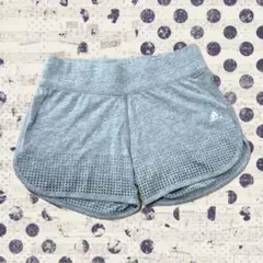 adidas グレー メッシュショートパンツ ランニング