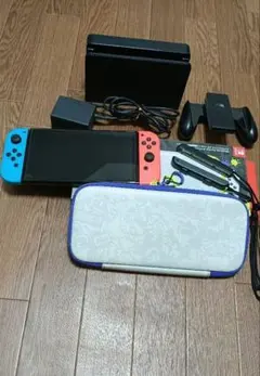Nintendo Switch (有機ELモデル) 青/赤、ケース付き