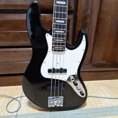 フジゲン製CoolZ エレキベース プレベタイプ 良いパーツ付いてる
