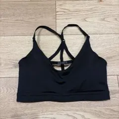 NIKE ブラトップ　スポーツブラ　ジムウェア　ヨガのサムネイル