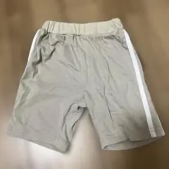 ベージュ　半ズボン　100