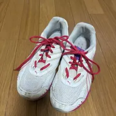 最終価格　PUMA ホワイト ピンク スニーカー　24㎝