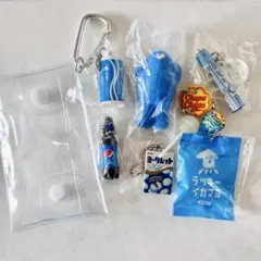 【ガチャ詰めポーチ】素材　TOMODACHI 青　カプセルトイ　ガチャガチャ