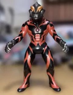 ヨ*キ様 新品 ウルトラマンベリアル クリアーブラック Momoco Studi