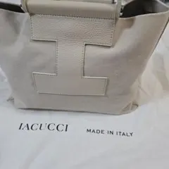 IACUCCI ベージュ トートバッグ