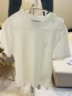 ami parisロゴTシャツのサムネイル