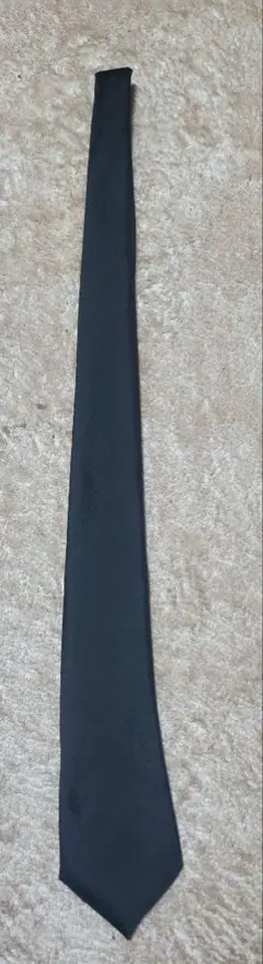 Rosso Bianco 黒 ネクタイ