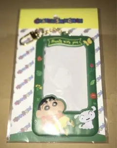 クレヨンしんちゃん トレカケース 韓国限定 新品のサムネイル