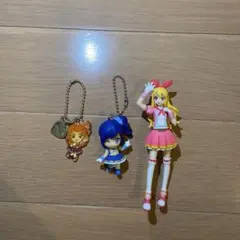 値下げ‼︎アイカツ　キーホルダー、フィギュア