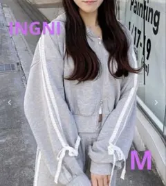 INGNI 袖レースリボンショートZIPパーカーグレーM