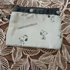 LESPORTSAC スヌーピーポーチ アイボリー
