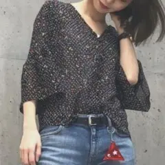 CONVERSE TOKYO 星柄ブラウス ブラック