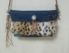 Item thumbnail for item 7988c03e-639b-4c4d-8ec4-14cf9a9f6a6a