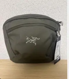 廃盤】Arc'teryx オリーブ マカ2(マンティス2) - メルカリ