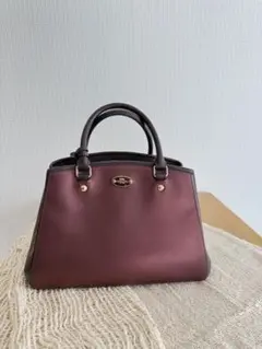 使用回数少　コーチ　ワインレッド　ハンドバッグ　ショルダー