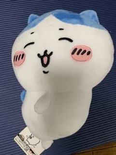 ちいかわ おしりふりふりBIGぬいぐるみ ハチワレ