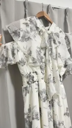 花柄 肩出し シフォン ロングワンピース