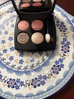 CHANELのアイシャドウ