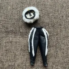 オオイケ　エリーナ　洋服