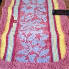 YUKI TORII ピンク バスマット 45x60cm新品タグ付きのサムネイル