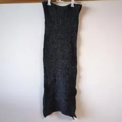 ダークグレー リブ編みニットマフラー
