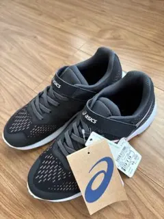 アシックス　シューズ