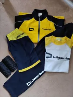 Liberta サッカーウェア イエロー/ネイビー 145cm