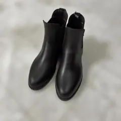 Item thumbnail for item 6fcfcfcf-4873-4721-84d2-6222a98c3362