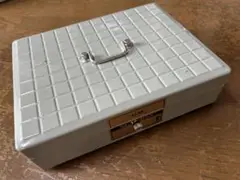 PLUS スチール印箱　スチール製の印鑑ボックス