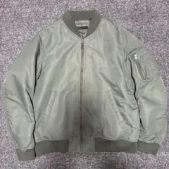 オリーブグリーン MA-1 ボンバージャケット