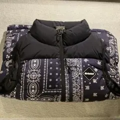 2025年最新】fcrb ダウンベストの人気アイテム - メルカリ