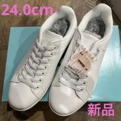 moz モズ　スニーカー ホワイト 24.0cmのサムネイル