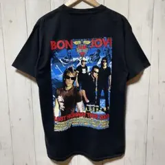 【激レア】BON・JOVI ボンジョヴィ ボタンシャツ アメリカ古着 半袖 写真 2025年最新】ボン ジョヴィ Tシャツ | アルバムやツアーデザイン