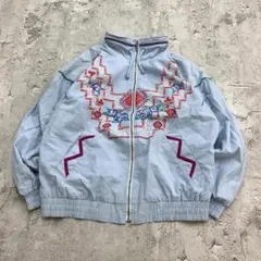 IZZI sport　フルジップジャケット　ライトブルー　刺繍デザイン　古着
