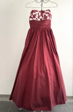 桂由美 YUMI KATSURA 赤ベロア 胸元スパンコールマーメイドドレス 桂由美 YUMI KATSURA 赤ベロア 胸元スパンコールマーメイドドレス
