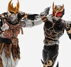 S.H.Figuarts（真骨彫製法）仮面ライダークウガ 九郎ヶ岳の死闘セット