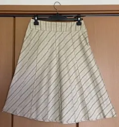 オリーブ　デ　オリーブ　ひざ丈スカート