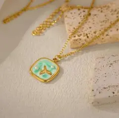 Item thumbnail for item 520cf8dd-f169-4bec-8e56-4a6da2702e16