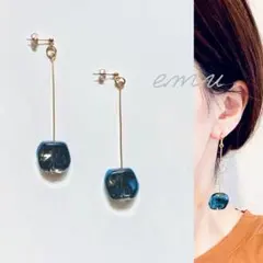 NO.062　スクエアガラスビーズぶらさがりピアス・イヤリング