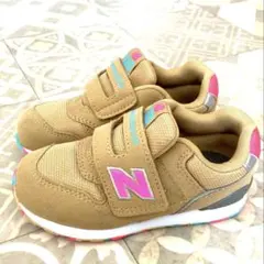 New Balance キッズスニーカー ベージュ/ピンク　16.5㎝