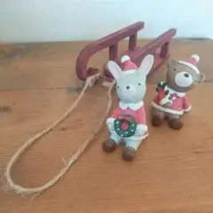 クリスマスver. ウサギとクマの置物