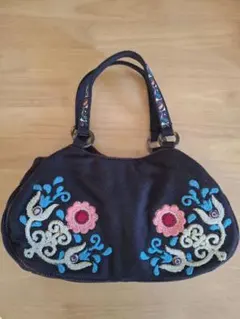 Item thumbnail for item 16ae1bbd-50b1-4cce-9ae0-ba2ba0cf8824