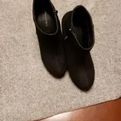 ハイヒールパンプス